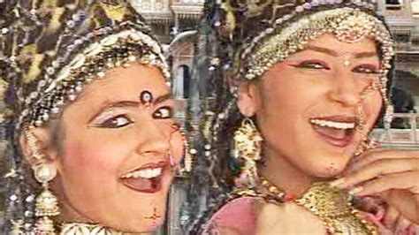 Byan Ji Nakhrali Top Sizzling Rajasthani Hot Dance Video Song 2014