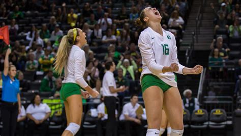 Oregon Volleyball Sits At No 12 In The Nation Thanks To One Outstanding Senior Kmtr