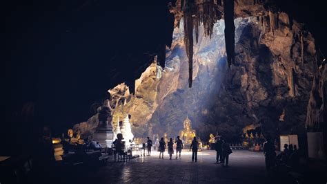 Amazing Sun Rays In Tham Khao Luang Cave Youtube