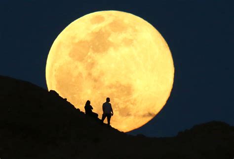 full moon pink moon is also super moon here s how to view it at home