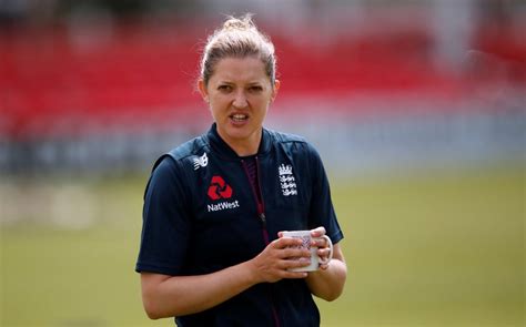 Sarah Taylor Withdraws From Remainder Of Womens Ashes Series To Help