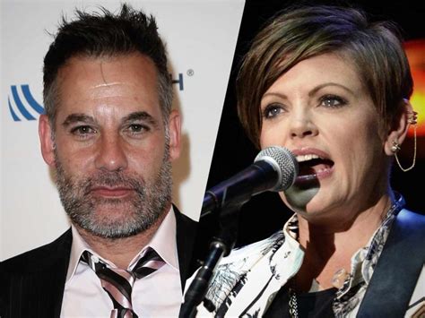 Dixie Chicks Singer Natalie Maines Finally Divorced After 2 Year Legal Battle