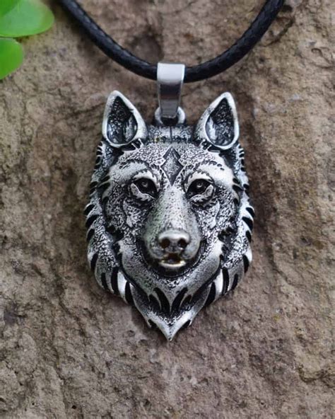 Wolf Head Necklace Wolf Champ