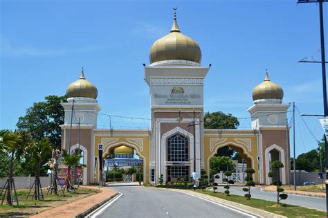 Islamic civilization park taman tamadun islam, is the first edutainment park. Diari Si Ketam Batu: LaWaTaN SiNGKaT Ke MaSJiD KRiSTaL ...