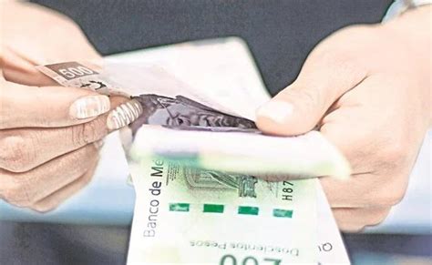 Alertan a tenderos por circulación de billetes falsos en SLP
