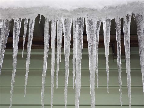 Prevent Snow And Ice Damage Desjardins Insurance