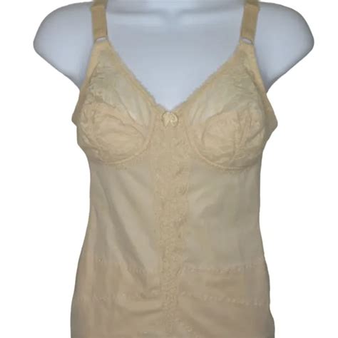 VINTAGE NUDE SHAPEWEAR Lace Style 561 34B Firm Control One Piece Body