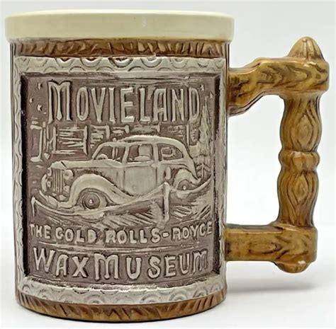Vintage Movieland Wax Museum Souvenir Ceramic Faux Wood Mug Gold Rolls