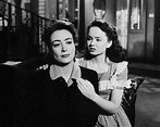 MILDRED PIERCE (1945) • Frame Rated