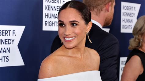 Meghan Markle Causes A Stir In Elegant Gown With Daring Slit For