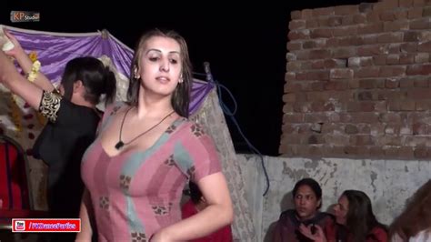 Lak Patla Mera Laila Desi Punjabi Wedding Mujra Youtube