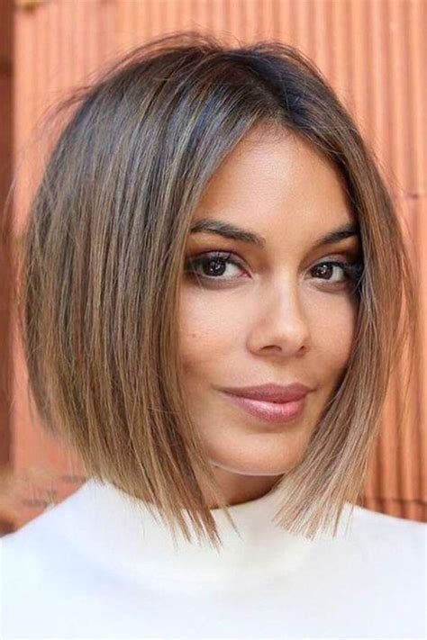Cool, cute and cropped, it's the choppy bob! Great Short Haircuts For Oval Faces - 14+ | Hairstyles ...