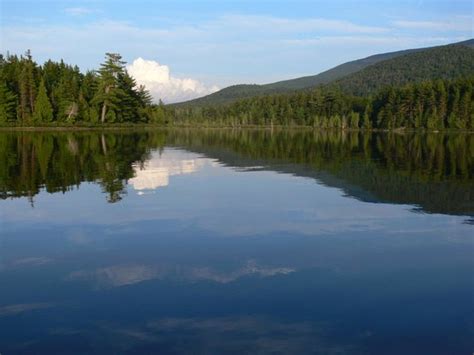 There are endless opportunities for every big lake. Moosehead Lake, Maine - Bild von Moosehead Lake ...