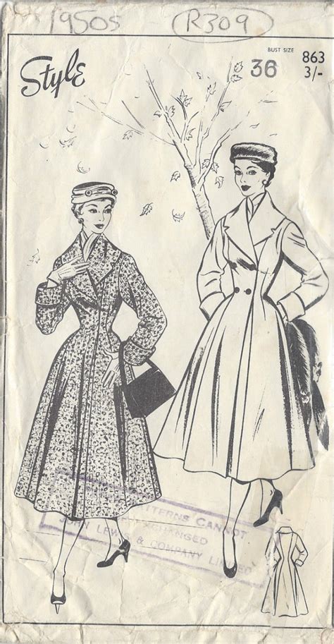 1952 Vintage Vogue Sewing Pattern Cape B30 32 R709 The Vintage