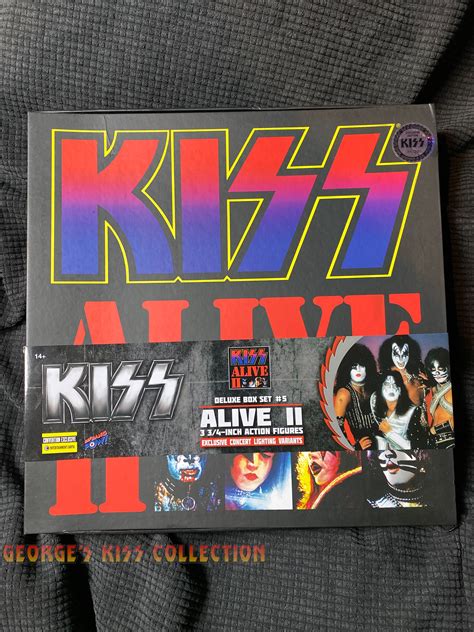 Kiss Alive Ii 3 3 4 Inch Action Figure Concert Lighting Deluxe Box Set Convention Exclusive In