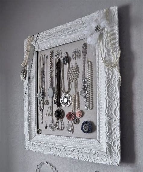 Pin On Jewelry Holders