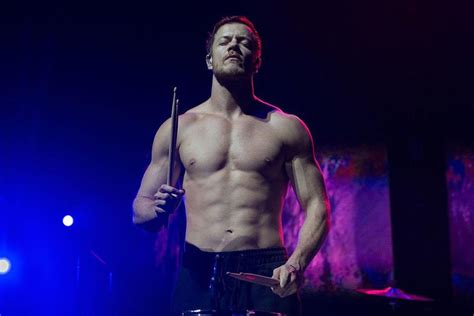 Dan Reynolds Imagine Dragons His Hottest Concert Photos Share The