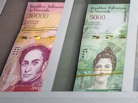 La Hiperdevaluación Del Bolívar Economía Portafolio