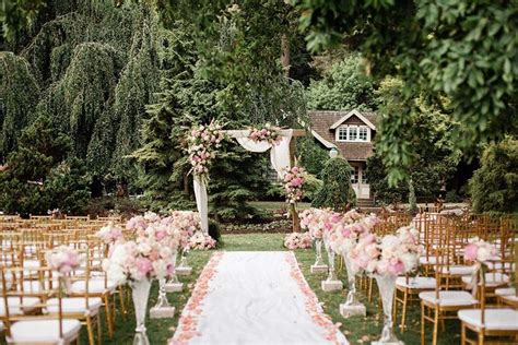 a gorgeous spring garden wedding in vancouver weddingbells spring garden wedding garden
