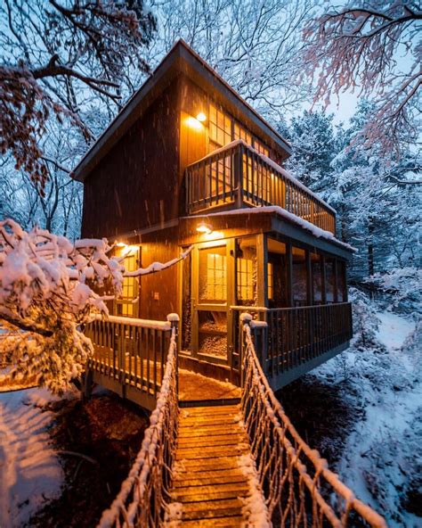 Santas Treehouse Magical Home In The Snowy Northeast📍georgetown