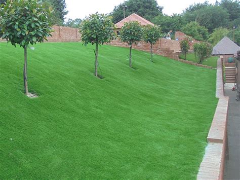 How To Install Artificial Grass On A Slope Buy Install And Maintain
