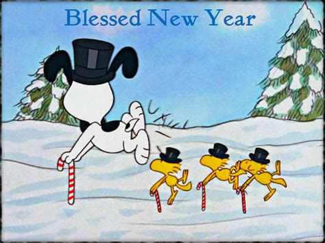 49+ Free Snoopy Christmas Wallpaper on WallpaperSafari