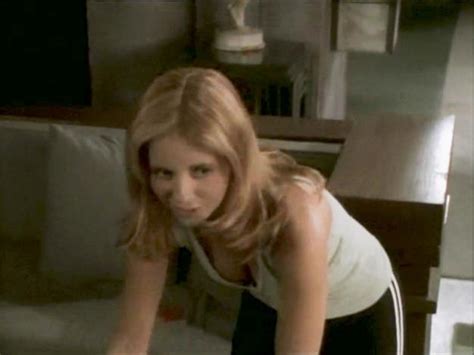 Sarah Michelle Gellar Nue Dans Buffy The Vampire Slayer