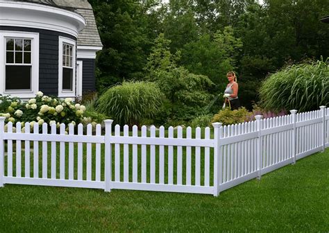 Zippity Outdoor Products Zp19002 Fence Newport 36 H X 72 W White