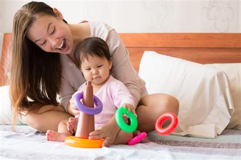 Bonding with your baby bump. Bonding with Baby - familydoctor.org