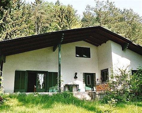 Hallo, ich suche für meine familie und mich ein schönes eigenheim in der. Haus Kaufen in Steiermark (Österreich)