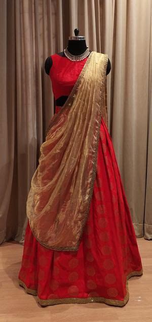 Kumkum Red Banaras Lehenga Set Anju Shankar Label Embellished Skirt Embroidered Crop Tops