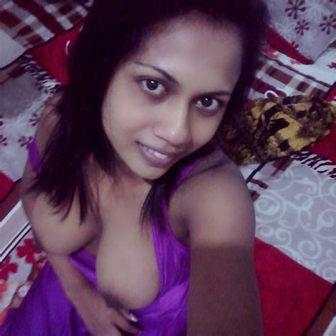 North Indian Housewife 27 Pics XHamster