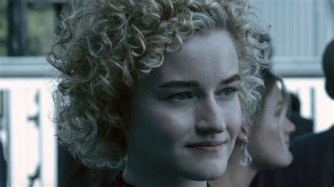 The Biggest Mistake Ruth Made On Ozark According To Julia Garner