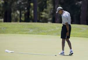 Obama Back On The Golf Course As Vineyard Vacation Enters Second Week