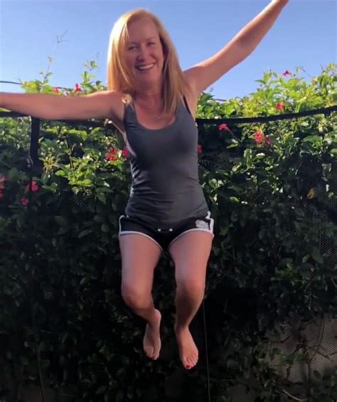 46 Angela Kinsey Nude Pictures Can Sweep You Off Your Feet