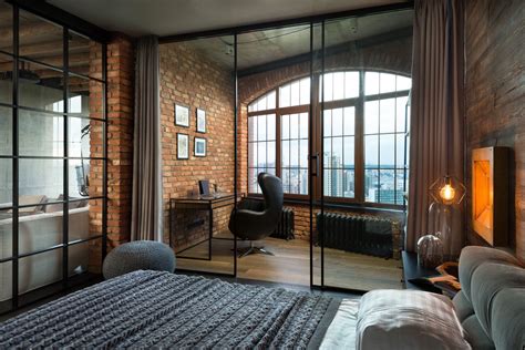 прозрачные двери на балкон и рабочий столик Modern Industrial Loft