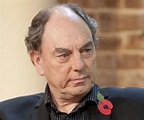 Alun Armstrong Biography - Facts, Childhood, Family Life & Achievements ...