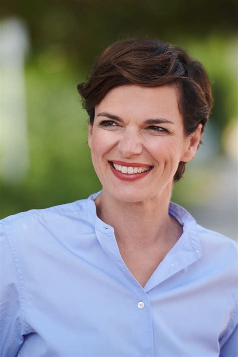 Sie hat die wirkdauer der. Pamela Rendi-Wagner im Gespräch - CLUB 20