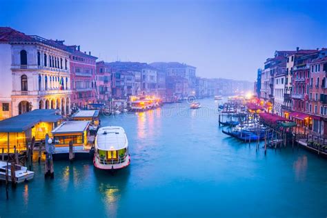 Ponte Di Rialto Twilight Venice Italy Stock Image Image Of Culture