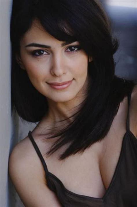 Nazanin Boniadi Beautiful Iranian Women Iranian Beauty Most Beautiful Faces