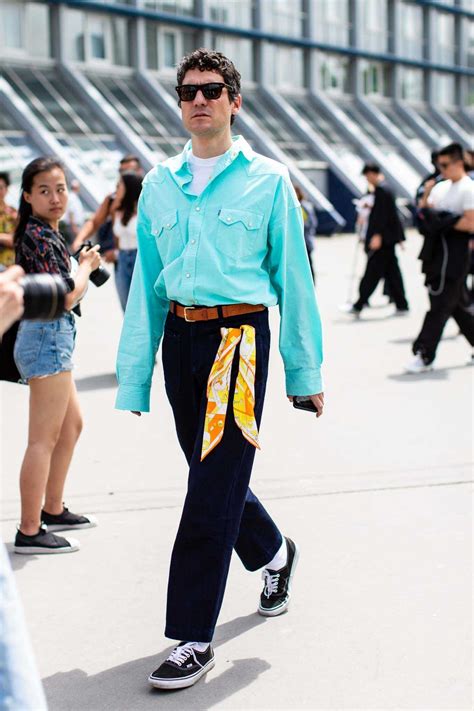 At this point, you should still have the tail of the section firmly grasped in your hand, but release it temporarily while you rotate. Curly Hair for Guys: How to Manage Your Curls In the ...