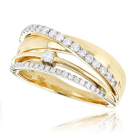 Designer Right Hand Diamond Ring For Women 055ct 14k Gold Fashion