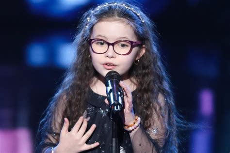 The information does not usually directly identify you, but it can give you a more personalized web experience. The Voice Kids 2018 : Emma, époustouflante malgré sa ...
