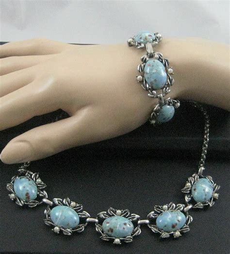Vintage Faux Turquoise Necklace Bracelet Faceted Glass Bead