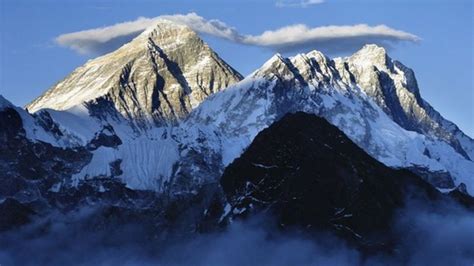 Nepal In New Bid To Finally Settle Mount Everest Height Bbc News