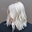 25 ideas de color de cabello rubio blanco que se ven vibrantes en ...