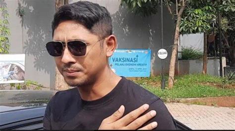 Dibilang Mirip Ali Syakieb Arya Saloka Engga Apa Apa Dong Mirip Orang Ganteng