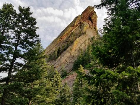 A Timeless View The Flatirons Boulder Co Usa Oc Hiking Camping