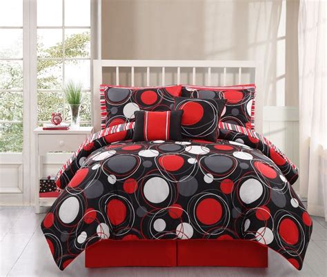 The deep vibrant color of red combined with black provides a blunt punch to a room, especially when the bed is a larger queen or king size. red and black bedding sets | ... :: Colorful 10pc Onei'l ...