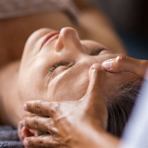 Aromatherapy Massage Course Nshb
